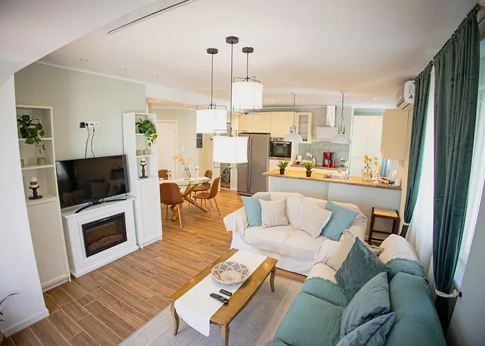 Lägenhet Valentinis Flat Volos