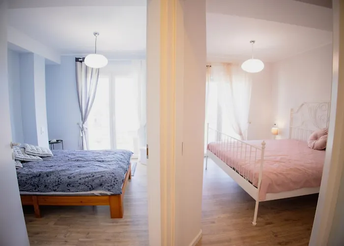 Valentinis Flat * Volos